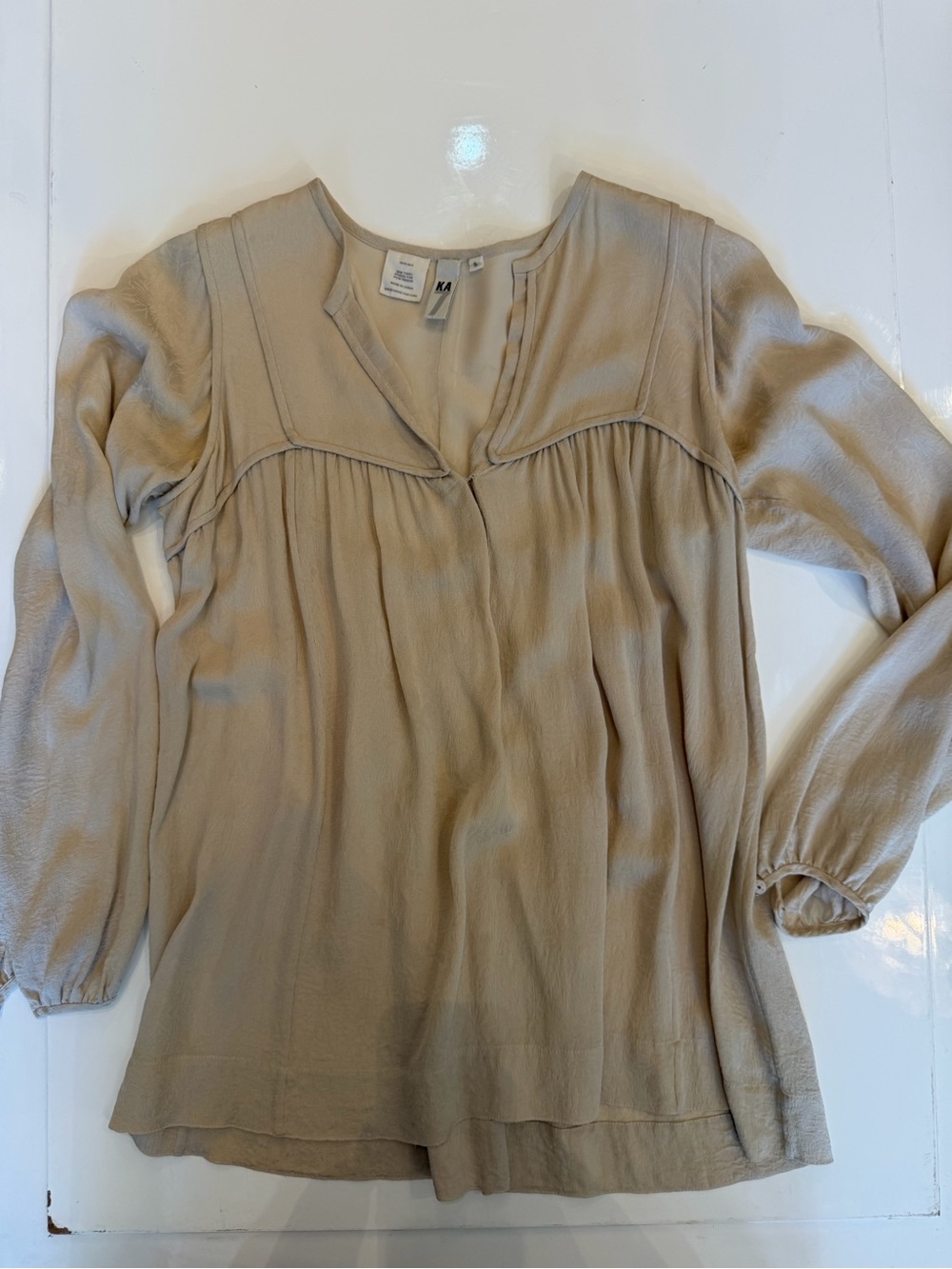 Women's Relaxed V-Neck Peasant Blouse in Light Beige